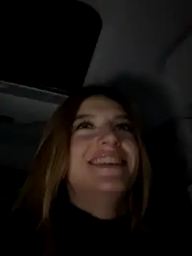 -AngelAri- online show from 22, 9, 2025