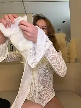 -AngelAri- online show from 7, 3, 2026