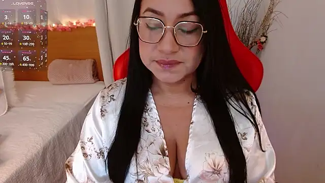 lucy luu  online show from 27, 2, 2025