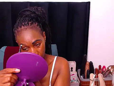 Snapshot of sexybootylicious chatting on 16, 1, 2025 sexybootylicious online show from 16, 1, 2025