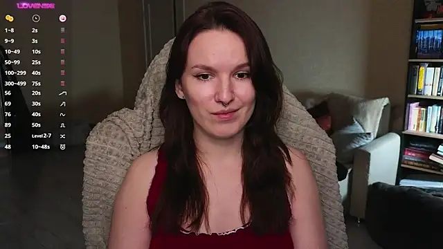 Snapshot of Val_lava chatting on 25, 5, 2026 Val lava online show from 25, 5, 2026