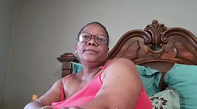 SEXYBOOBSNASS online show from 6, 3, 2025