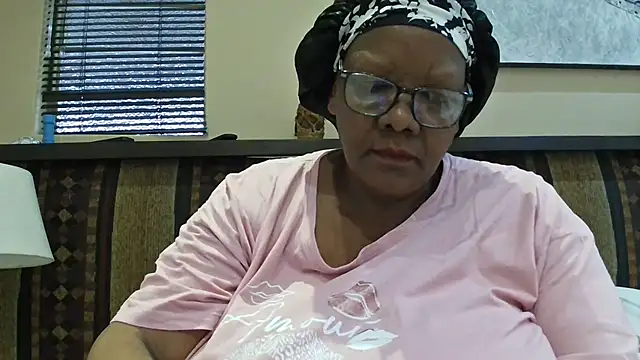 SEXYBOOBSNASS online show from 12, 9, 2025