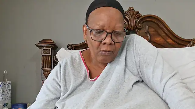 SEXYBOOBSNASS online show from 4, 10, 2025