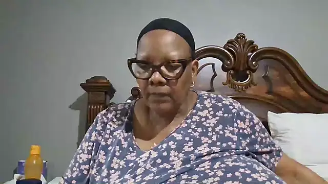 SEXYBOOBSNASS online show from 10, 10, 2025