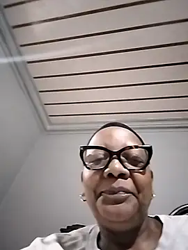 SEXYBOOBSNASS online show from 7, 11, 2025