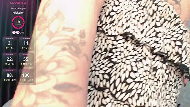 Snapshot of juicesju chatting on 14, 12, 2025 juicesju online show from 14, 12, 2025