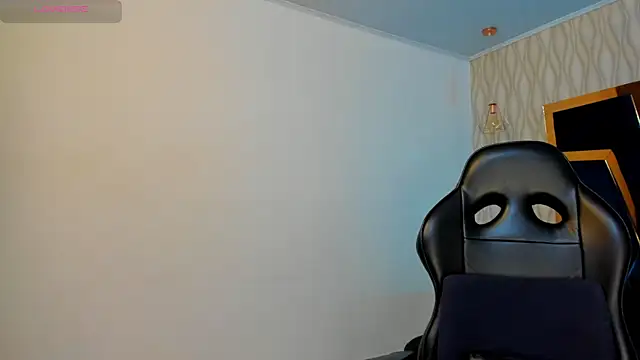 Snapshot of Petesevans chatting on 31, 10, 2025 Petesevans online show from 31, 10, 2025