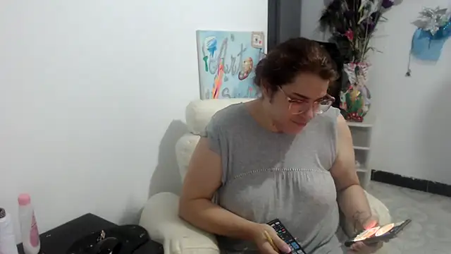 karlythothxh online show from 19, 11, 2025