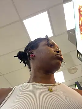 mochamimi online show from 15, 4, 2026