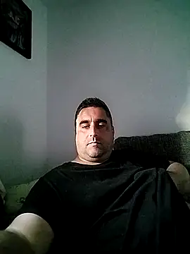 ADRIAN ADI40 online show from 10, 3, 2025