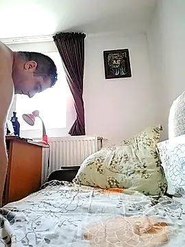 ADRIAN ADI40 online show from 19, 3, 2025