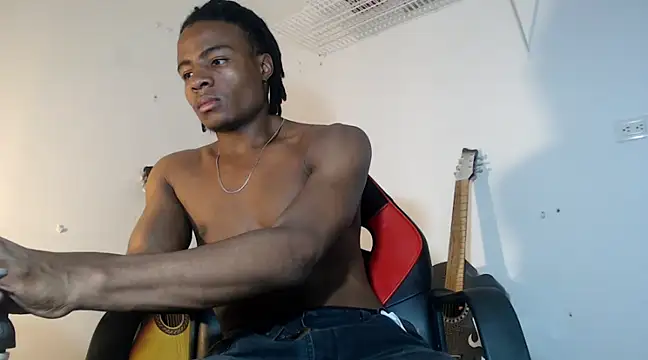 Snapshot of dann_hill chatting on 22, 12, 2024 dann hill online show from 22, 12, 2024