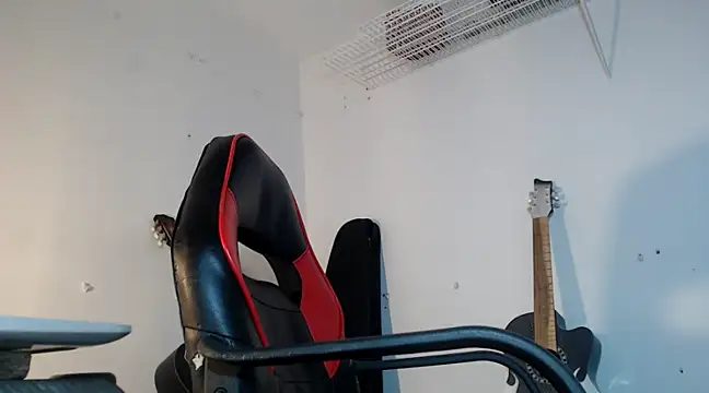 Snapshot of dann_hill chatting on 13, 1, 2025 dann hill online show from 13, 1, 2025