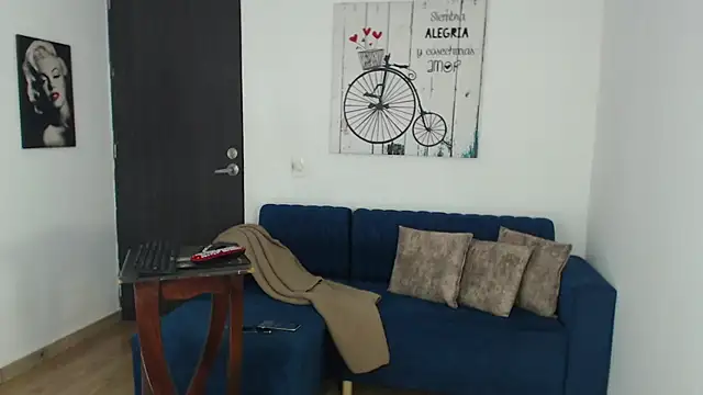 Ferotica mistress online show from 22, 2, 2026