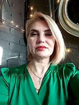 Snapshot of JennyOMay chatting on 14, 12, 2024 JennyOMay online show from 14, 12, 2024