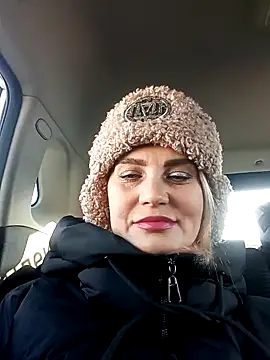 Snapshot of JennyOMay chatting on 8, 2, 2025 JennyOMay online show from 8, 2, 2025