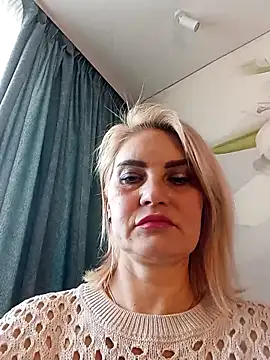 Snapshot of JennyOMay chatting on 16, 2, 2025 JennyOMay online show from 16, 2, 2025