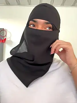 Snapshot of radiagazali chatting on 4, 11, 2025 radiagazali online show from 4, 11, 2025