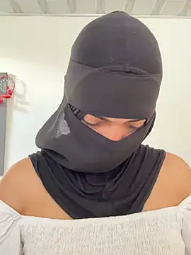 Snapshot of radiagazali chatting on 5, 11, 2025 radiagazali online show from 5, 11, 2025