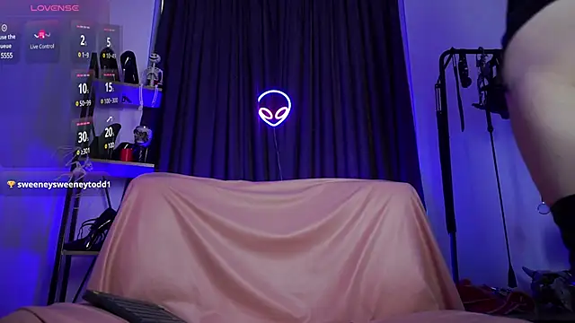 CyberXGoddess online show from 6, 12, 2024