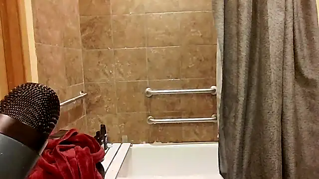 Maculine Stayr online show from 25, 10, 2025