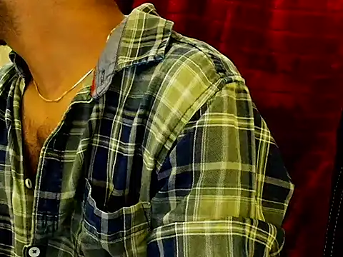 Snapshot of SHENOY3 chatting on 27, 10, 2025 SHENOY3 online show from 27, 10, 2025