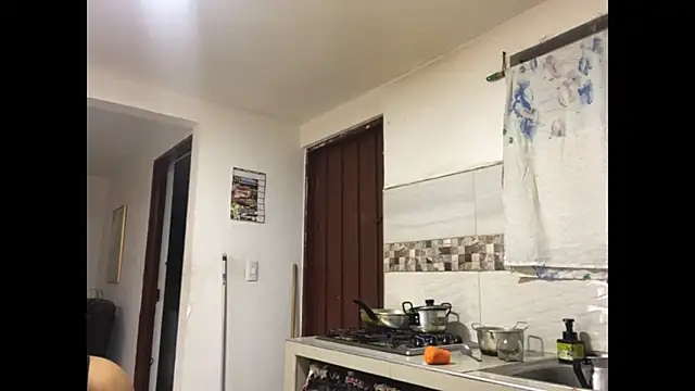 Snapshot of kelly_thomson chatting on 11, 2, 2025 kelly thomson online show from 11, 2, 2025