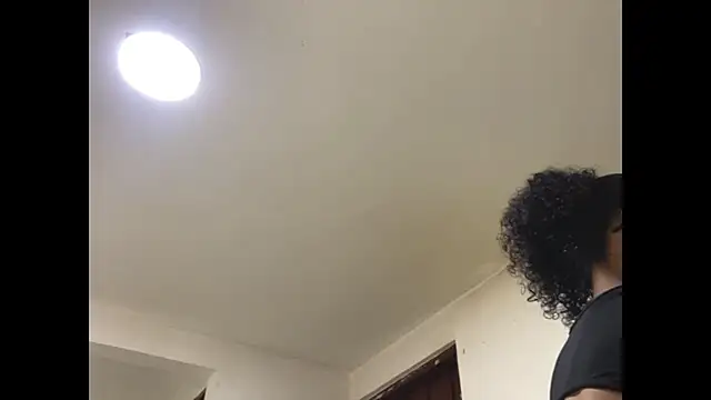 Snapshot of kelly_thomson chatting on 15, 2, 2025 kelly thomson online show from 15, 2, 2025