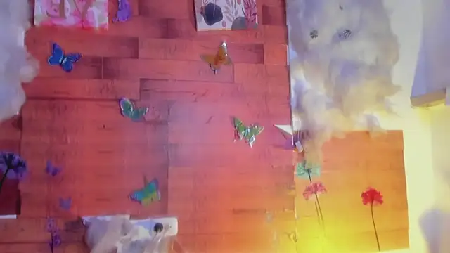 Snapshot of kelly_thomson chatting on 12, 3, 2025 kelly thomson online show from 12, 3, 2025