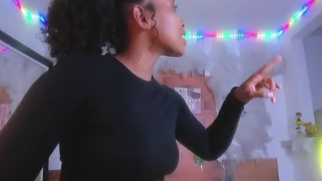 Snapshot of kelly_thomson chatting on 20, 3, 2025 kelly thomson online show from 20, 3, 2025