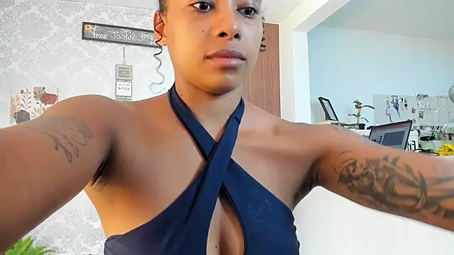 Snapshot of kelly_thomson chatting on 25, 9, 2025 kelly thomson online show from 25, 9, 2025