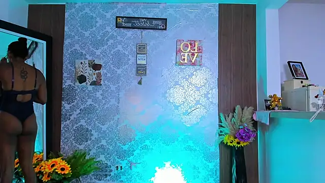 Snapshot of kelly_thomson chatting on 30, 9, 2025 kelly thomson online show from 30, 9, 2025