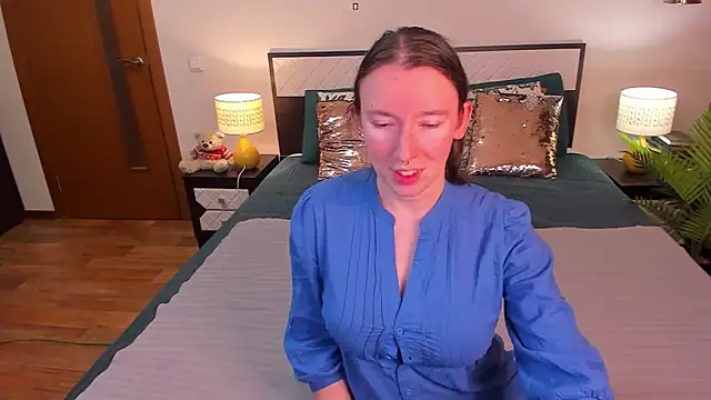 CatherineWalls online show from 31, 5, 2026