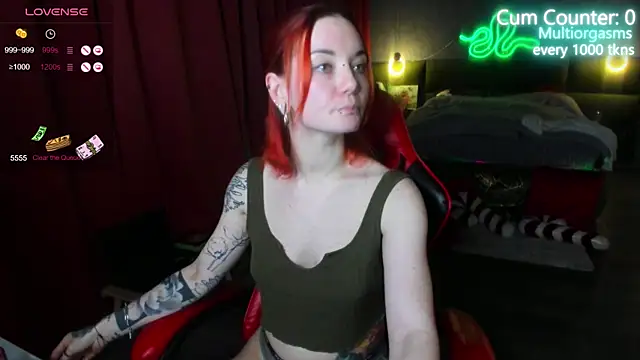 MaxPhoenixx online show from 15, 12, 2024