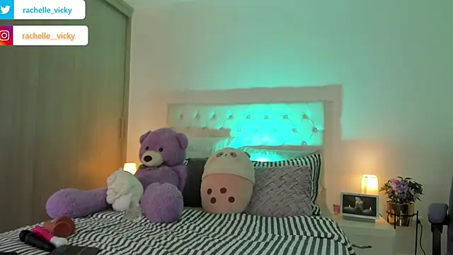 Snapshot of vicky_rachell chatting on 17, 3, 2025 vicky rachell online show from 17, 3, 2025