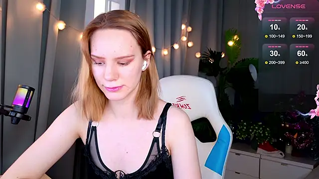 Snapshot of Ramona___ chatting on 24, 12, 2024 Ramona online show from 24, 12, 2024