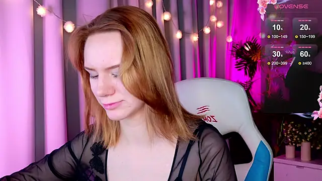 Snapshot of Ramona___ chatting on 4, 1, 2025 Ramona online show from 4, 1, 2025