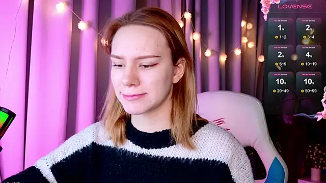 Snapshot of Ramona___ chatting on 7, 1, 2025 Ramona online show from 7, 1, 2025