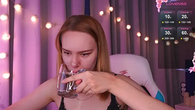 Snapshot of Ramona___ chatting on 31, 1, 2025 Ramona online show from 31, 1, 2025