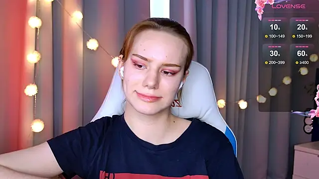 Snapshot of Ramona___ chatting on 10, 2, 2025 Ramona online show from 10, 2, 2025