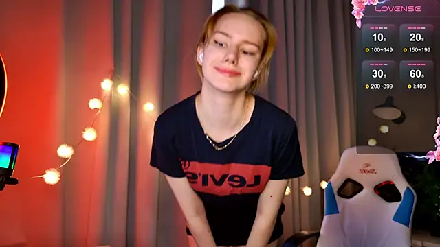 Snapshot of Ramona___ chatting on 13, 2, 2025 Ramona online show from 13, 2, 2025