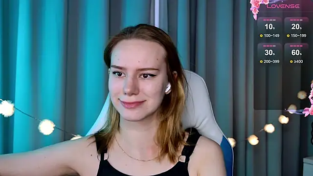 Snapshot of Ramona___ chatting on 4, 3, 2025 Ramona online show from 4, 3, 2025