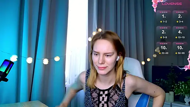 Snapshot of Ramona___ chatting on 7, 3, 2025 Ramona online show from 7, 3, 2025