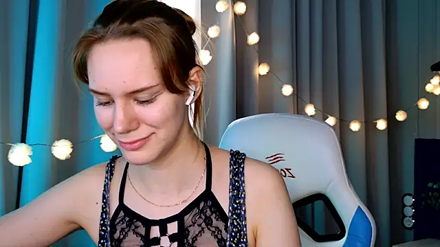 Snapshot of Ramona___ chatting on 7, 3, 2025 Ramona online show from 7, 3, 2025