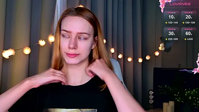 Snapshot of Ramona___ chatting on 12, 3, 2025 Ramona online show from 12, 3, 2025