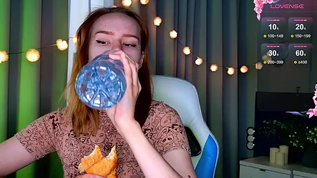 Snapshot of Ramona___ chatting on 13, 3, 2025 Ramona online show from 13, 3, 2025