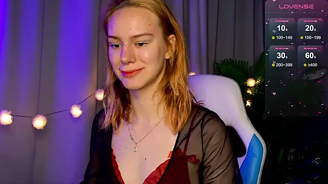 Snapshot of Ramona___ chatting on 13, 9, 2025 Ramona online show from 13, 9, 2025