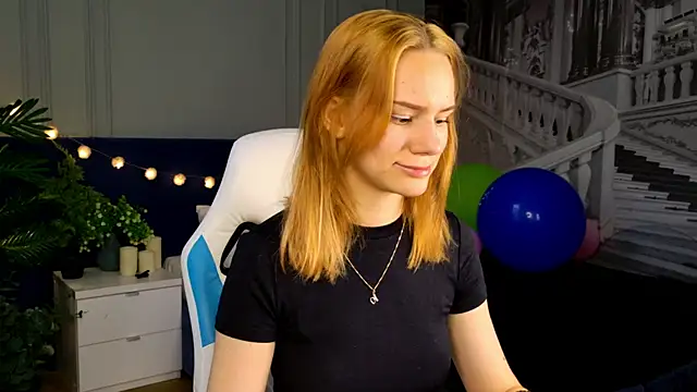 Snapshot of Ramona___ chatting on 14, 9, 2025 Ramona online show from 14, 9, 2025