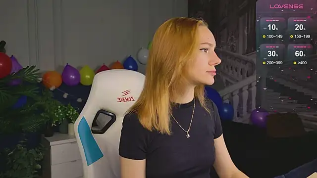 Snapshot of Ramona___ chatting on 18, 9, 2025 Ramona online show from 18, 9, 2025